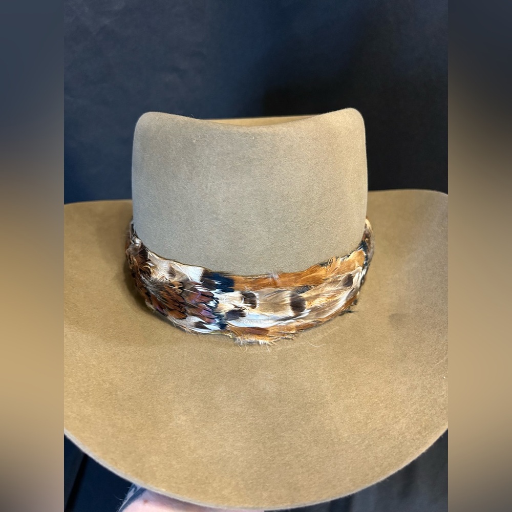 VINTAGE Stetson 4X Beaver Tan Cowboy Hat with Feather Hatband  7 ¼ - With Box